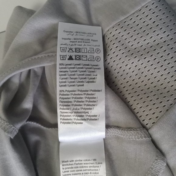 3 For $30 Vero Moda Gray Midi Dress - Picture 10 of 10